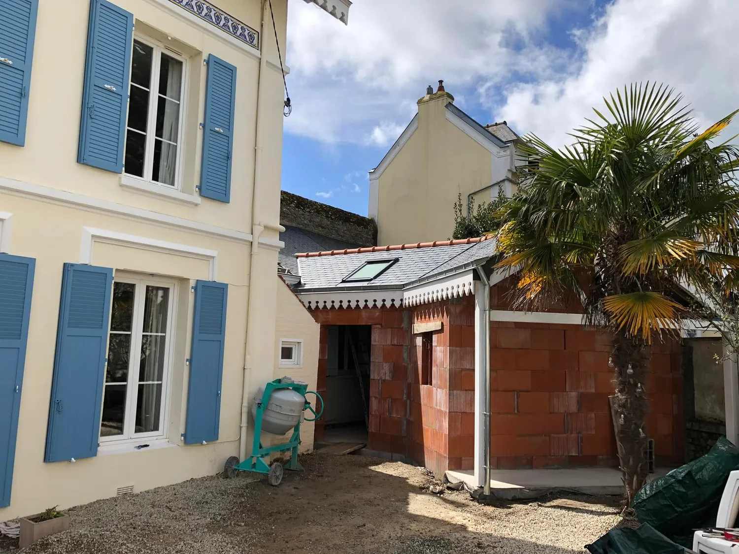 couvreur charpentier combourg