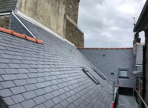 réparation de toit Saint-Père-Marc-en-Poulet-1